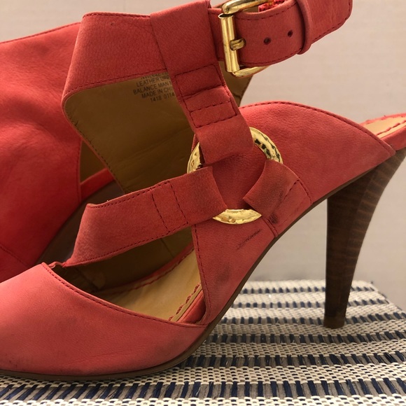 Nine West Heels - Picture 4 of 11